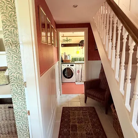 Wharfe Bank * Ulleskelf