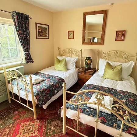 Wharfe Bank Ulleskelf