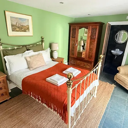 River Views, Private Fishing & 9 Min Train To York *