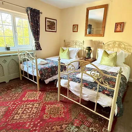 River Views, Private Fishing & 9 Min Train To York *