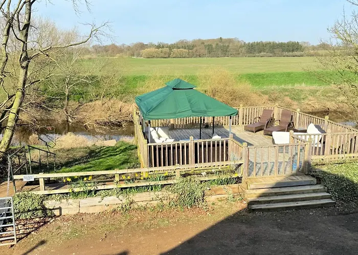 Wharfe Bank Ulleskelf