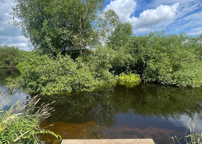 Wharfe Bank Holiday home
