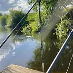 Wharfe Bank Ulleskelf