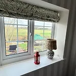 Wharfe Bank Feriehus *